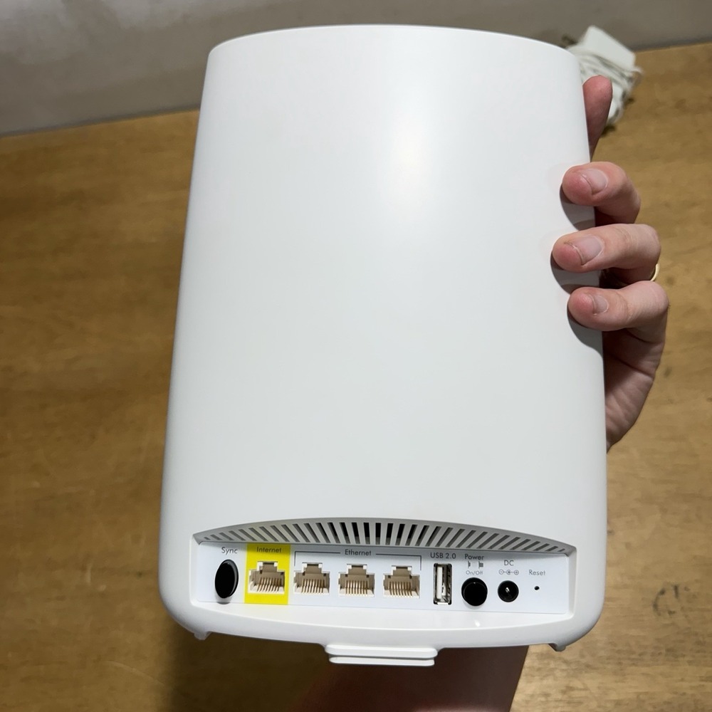 Netgear Orbi RBR50 AC3000 Tri-Band WiFi Mesh Router White RBR50v2 Tested - Picture 5 of 5